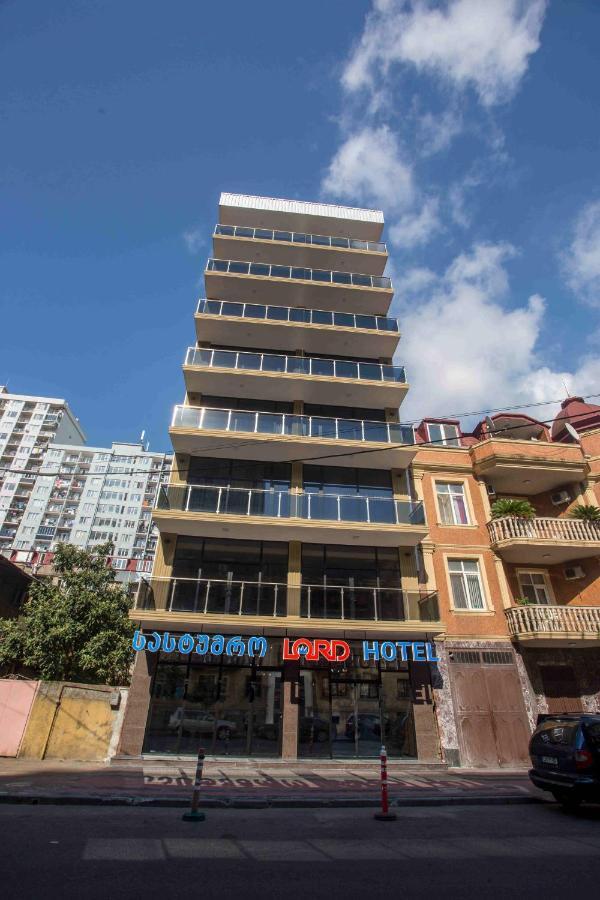 Hotel Lord Batoemi Buitenkant foto