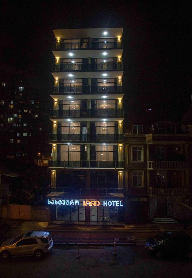 Hotel Lord Batoemi Buitenkant foto